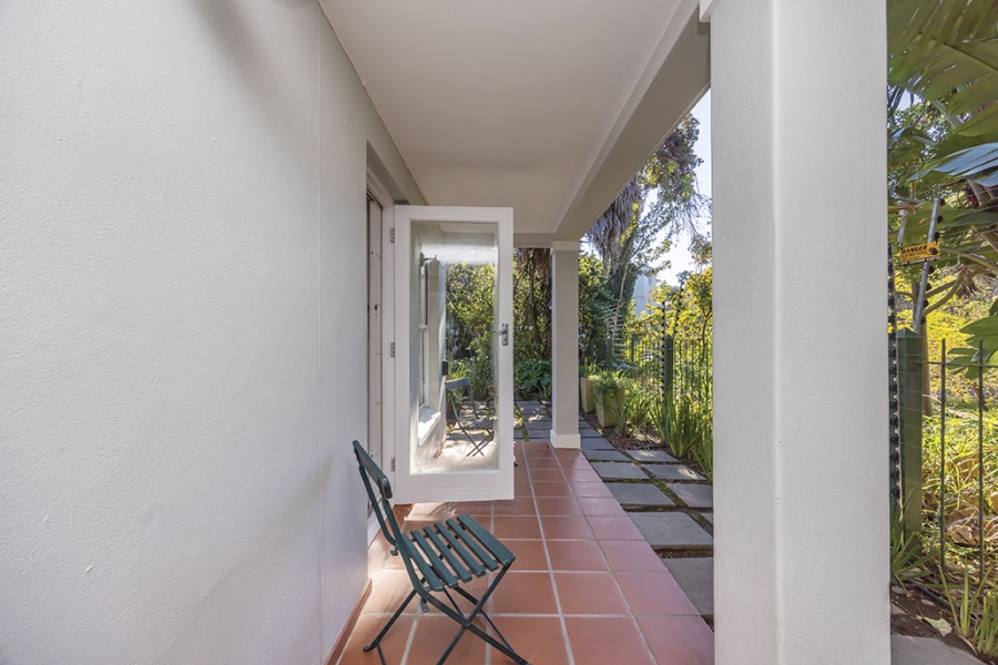 To Let 2 Bedroom Property for Rent in Rondebosch Western Cape